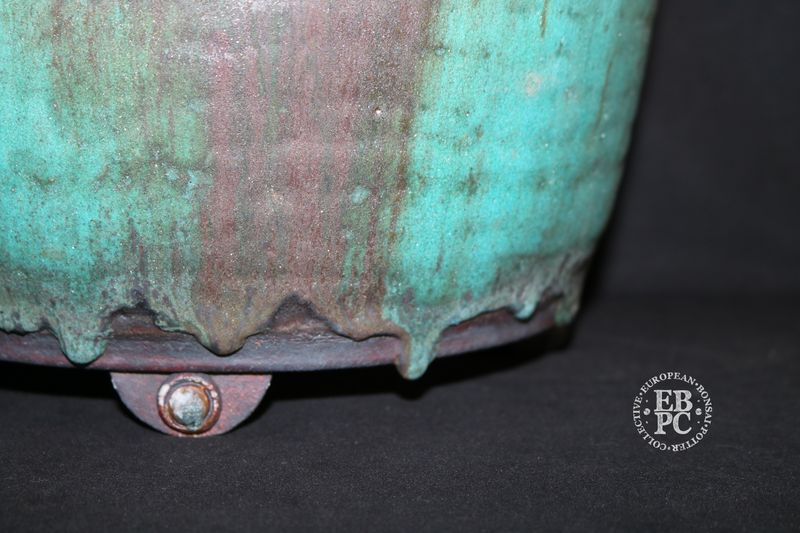 Dan Barton, England, U.K.       - Iconic 2010 Dansai -        33.1cm; XL Drum Style; Exquisite Glaze; Hand-signed By Artist.