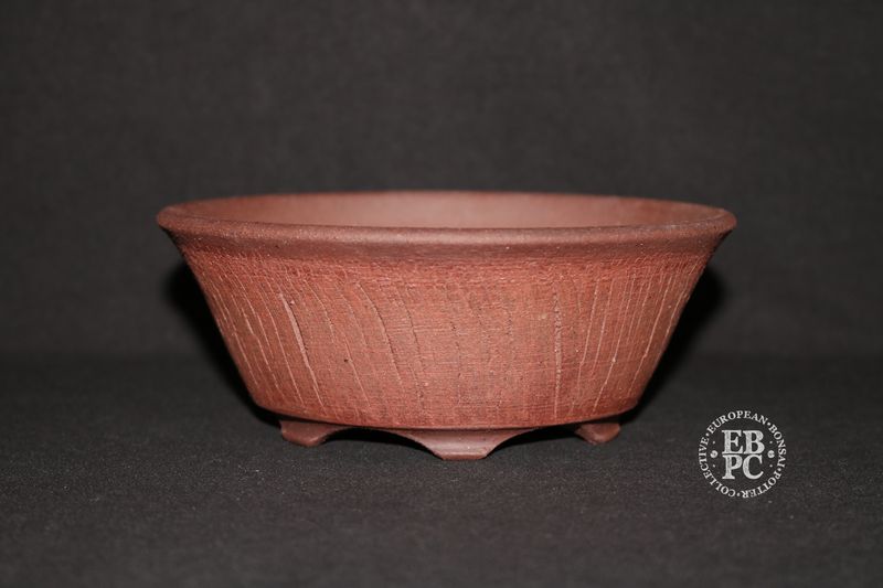 Wabi Sabi Studio - 14.6cm; Unglazed; Round; Shohin; 'Cracked' Finish; Flared Design; Reddish Brown Clay; Textured Finish; EBPC Stamped. (Shipped from the UK) Wabi Sabi Studio - 14.6cm; Unglazed; Round; Shohin; 'Cracked' Finish; Flared Design; Reddish Brown Clay; Textured Finish; EBPC Stamped. (Shipped from the UK)