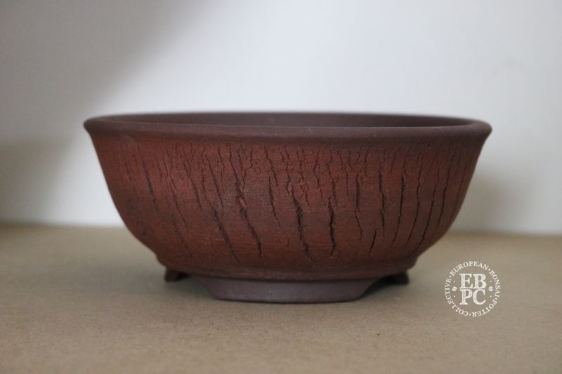 Wabi Sabi Studio - 15.5cm; Unglazed; Round; Shohin; 'Cracked' Finish; Reddish Brown Clay; Textured Finish; EBPC Stamped. (Shipped from the UK)