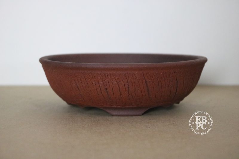 Wabi Sabi Studio - 15.5cm; Unglazed; Round; Shohin; 'Cracked' Finish; Reddish Brown Clay; Textured Finish. EBPC Stamped. (Shipped from the UK)
