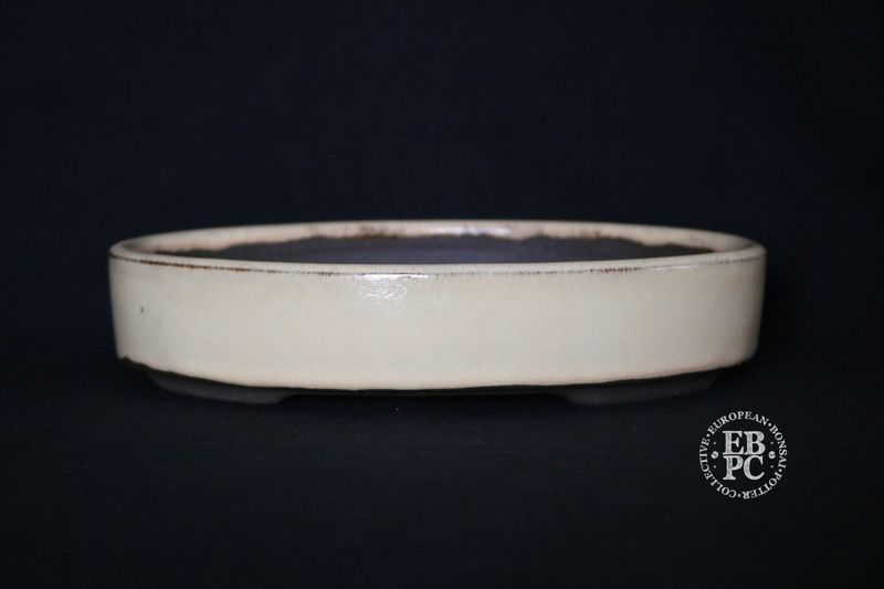 Wabi Sabi Studio - 21.3cm; Glazed; Oval; 'Aged Cream' Glaze; Contrasting Clay; EBPC Stamped. (Shipped from the UK)