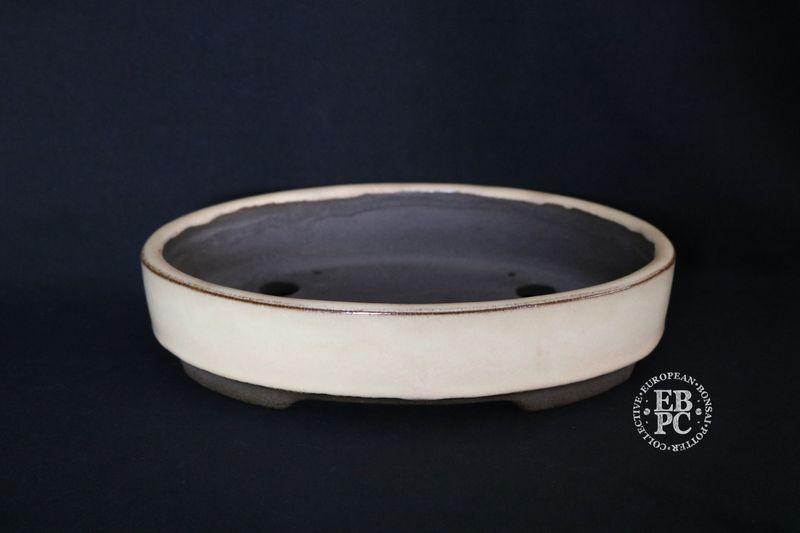 Wabi Sabi Studio - 25.5cm; Glazed; Oval; 'Aged Cream' Glaze; Contrasting Clay; EBPC Stamped. (Shipped from the UK)