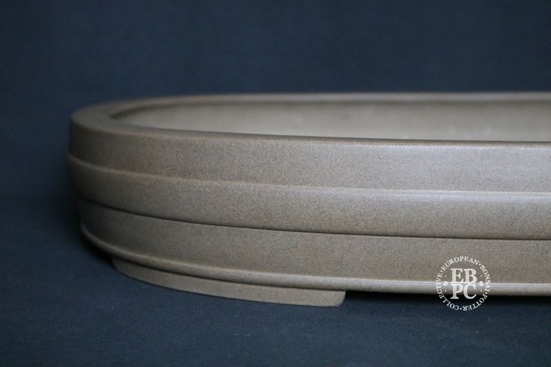 KEIZAN, Tokoname. 57.2cm; Vintage; XL Oval; Unglazed; Recessed Feet; Banding Detail; Excellent Form & Finish; * From a Private 70's Collection *