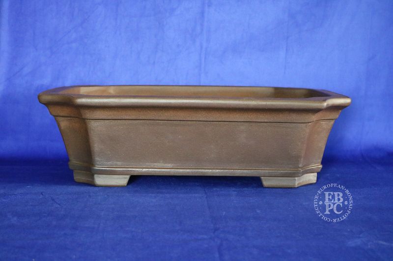 GYOUZAN, Tokoname. 55.2cm; Rare Design; Rectangle; Unglazed; Recessed Feet; Excellent Form & Finish; Leading Deceased Artist; Hand-signed.