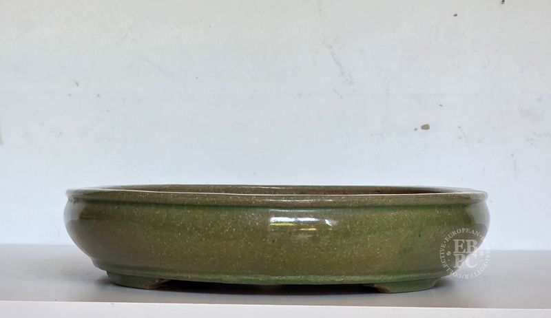 Hattori - Tokoname, Japan. 50cm; XL Oval; Glazed; Greens; Salmon Pink Hues; Historic Firing Crack; Structurally Sound. * EBPC-Client DIRECT: Shipped from Italy. Hattori - Tokoname, Japan. 50cm; XL Oval; Glazed; Greens; Salmon Pink Hues; Historic Firing Crack; Structurally Sound. * EBPC-Client DIRECT: Shipped from Italy.