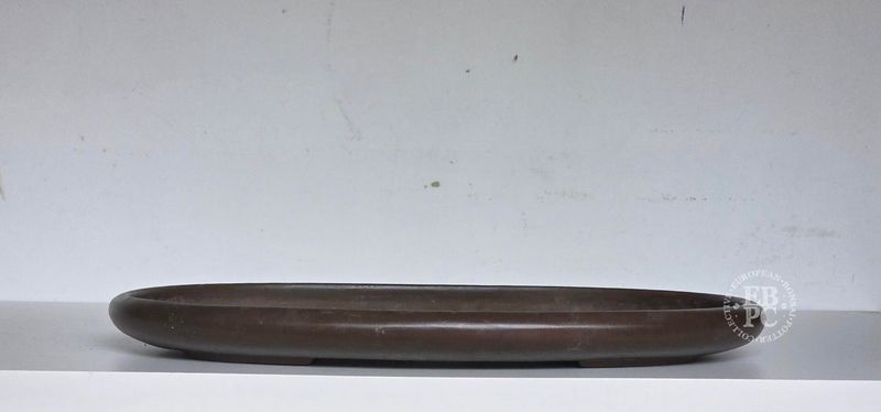 Senkoen - Tokoname, Japan.   55cm; XL Oval; Unglazed; Shallow Profile.   * EBPC-Client DIRECT: Shipped from Italy.