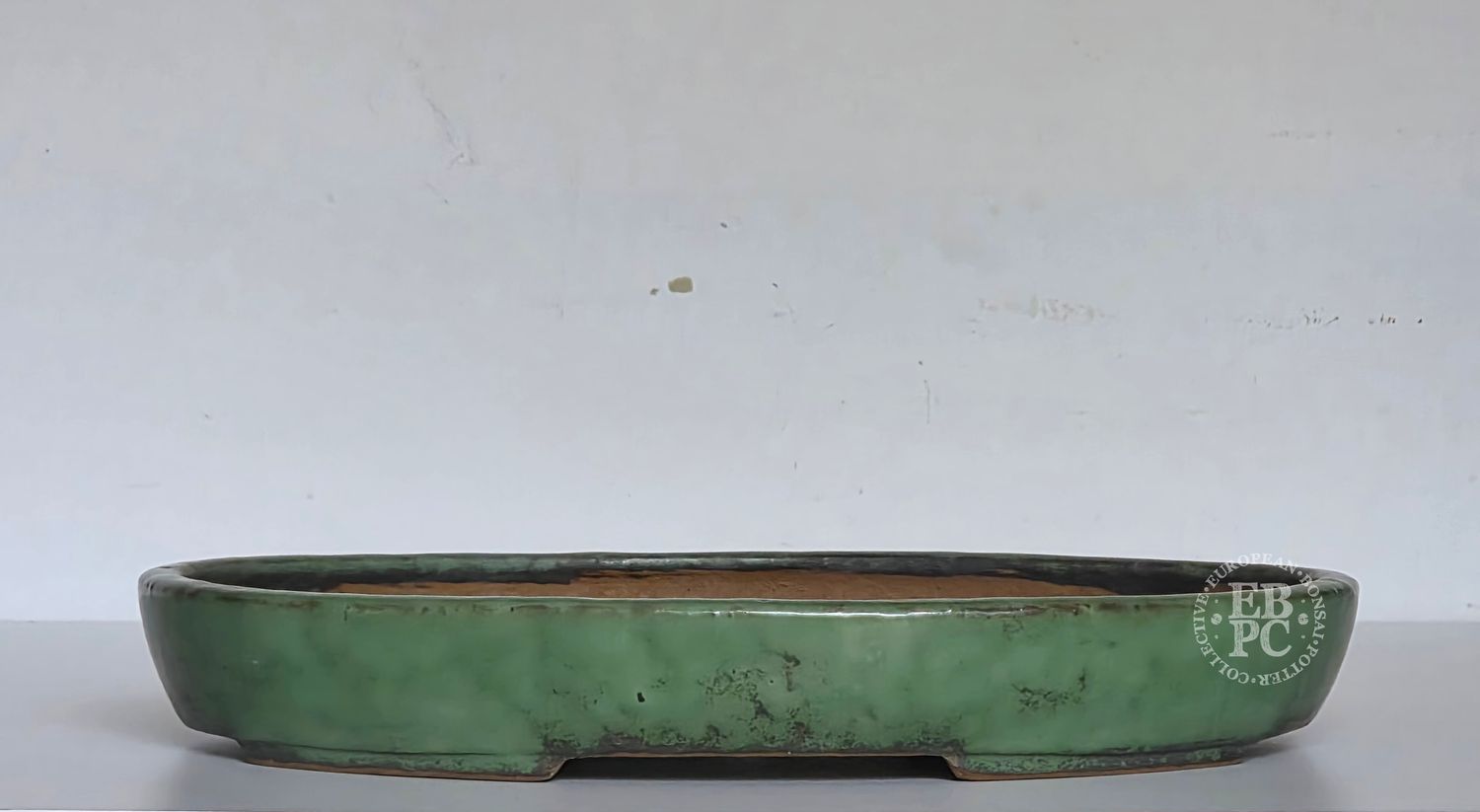 Shuhou - Tokoname, Japan.        Vintage; 38.5cm; Oval; Crystalline Glaze; Greens  &amp; Turquoise; Integrated Feet.      * EBPC-Client DIRECT: Shipped from Italy.
