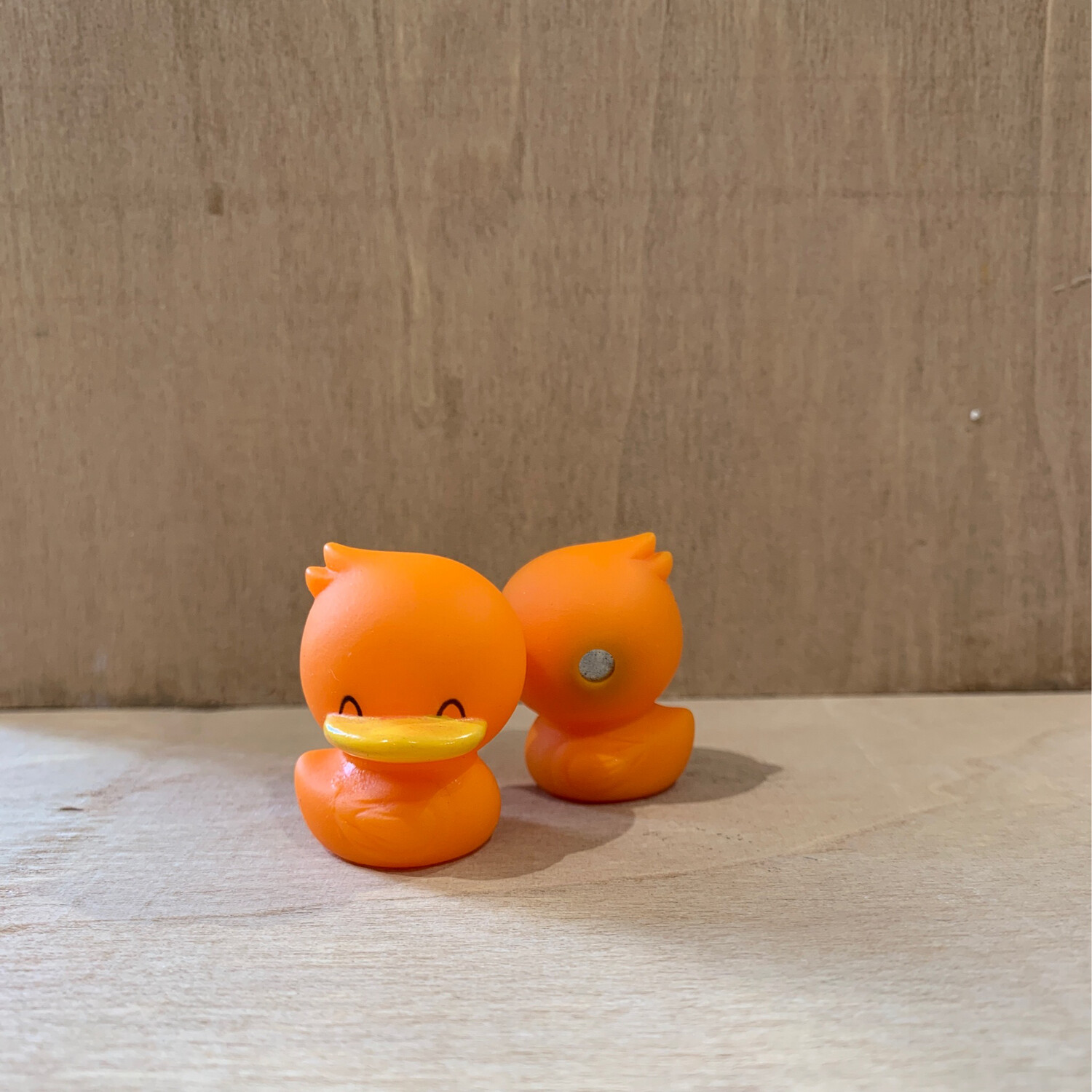 Duck Oranje Magneet