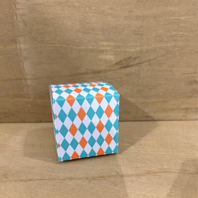 Doosje Kubus Ruitje Aqua/oranje