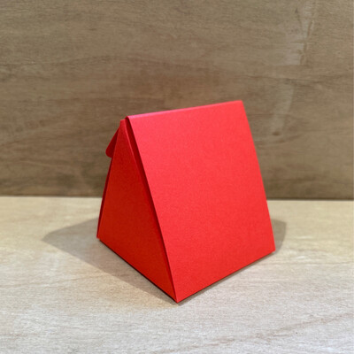 Doosje Driehoek Rood