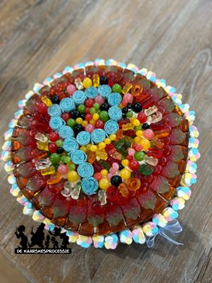Snoeptaart XL 30 cm met zure matten rondom