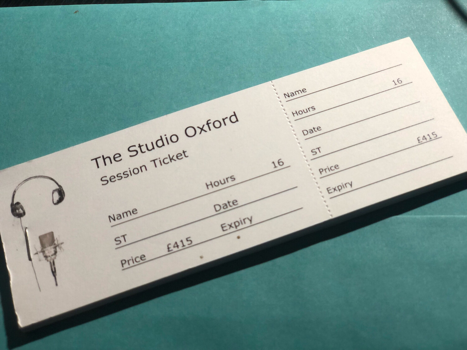 16 Hr Studio Card