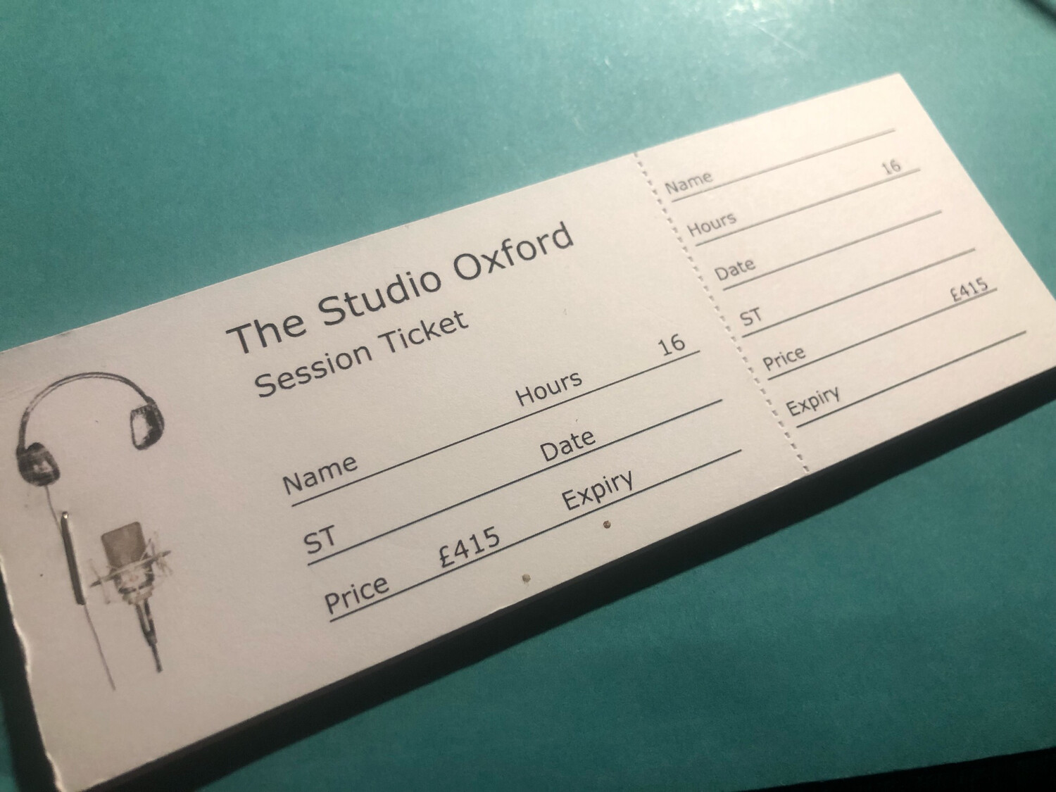 8 Hr Studio Card