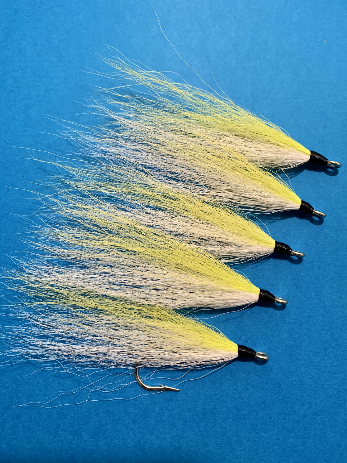 💥Hot Item💥XLarge BuckTail Teaser Jigs • 5/0 Hooks • Stripers Sharks Blues Flounder Fluke • Chartreuse/White