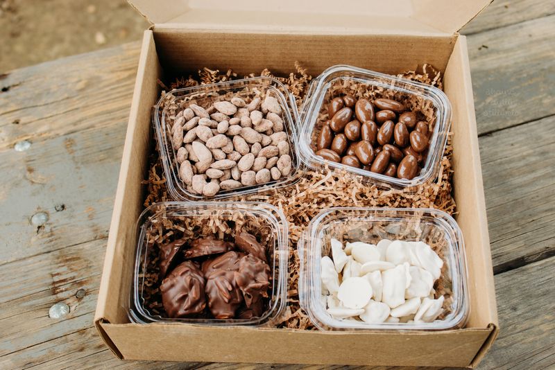 P6 ALMOND BOX