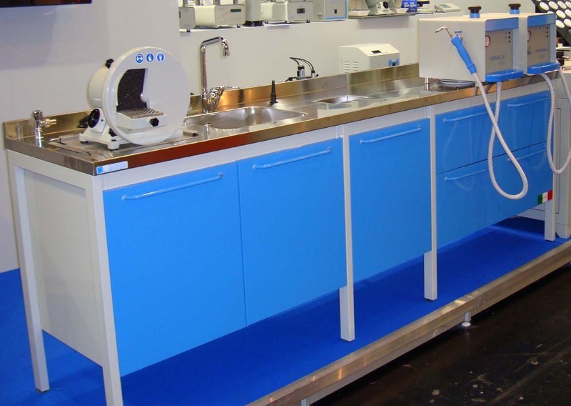 SAED LINE by MANFREDI Banco gesso a doppio lavello