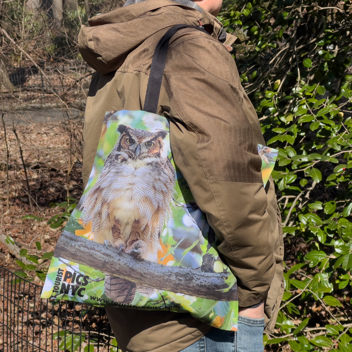 Wildlife-inspired Horned Owl tote bag by Dennis Newsham, in use at Central Park NYC