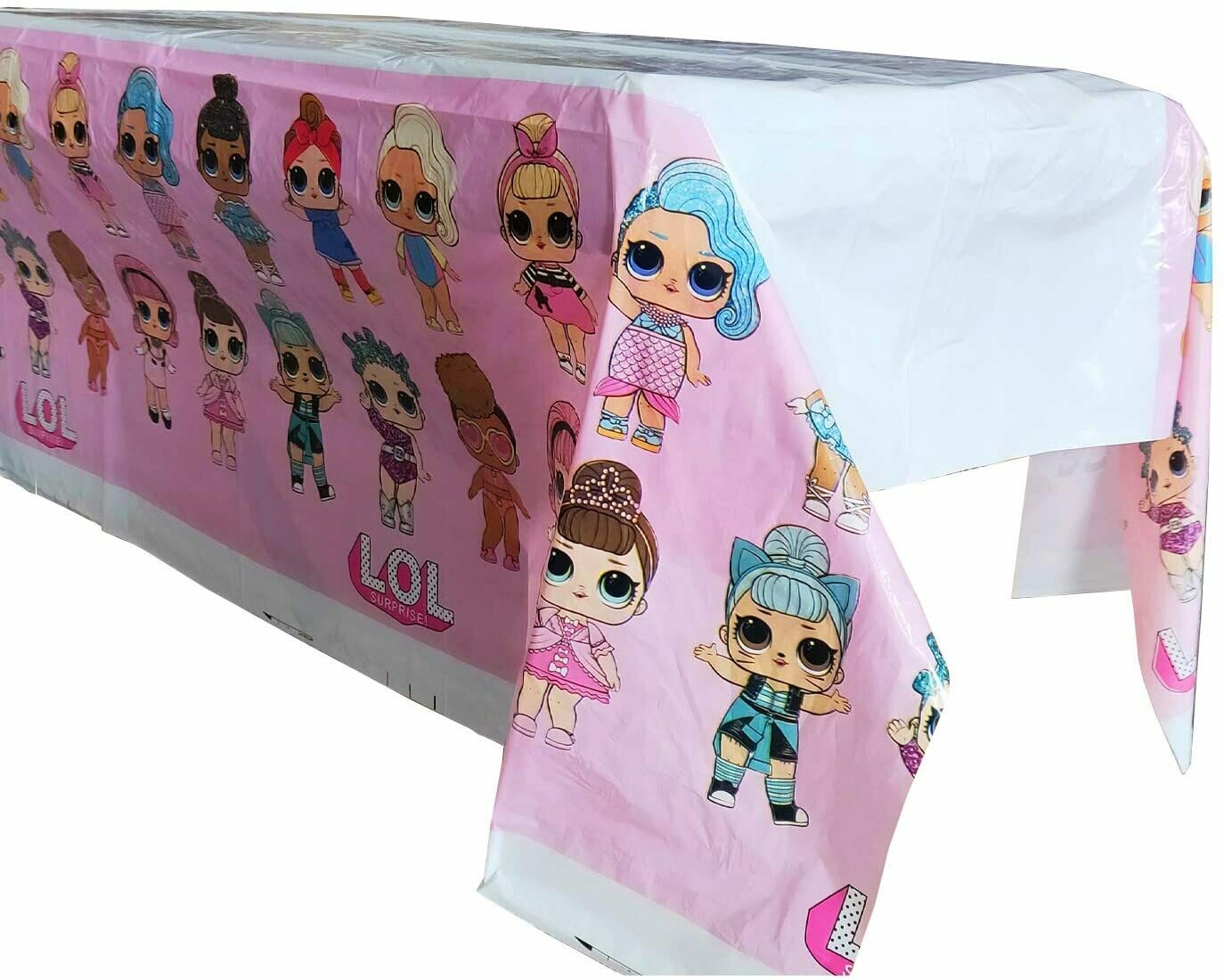 Plastic Tablecover LOL