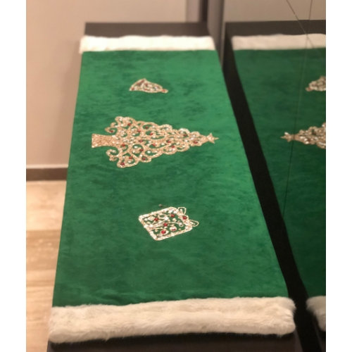 Christmas Runner Green With Tree & Ornaments