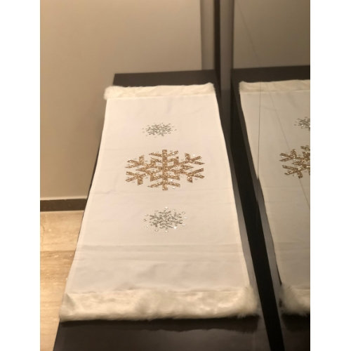 Christmas Runner White With Snowflakes