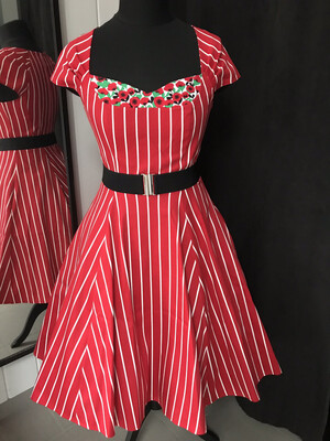 Stripes and Lines Rood