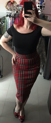 Pencil Rode Tartan