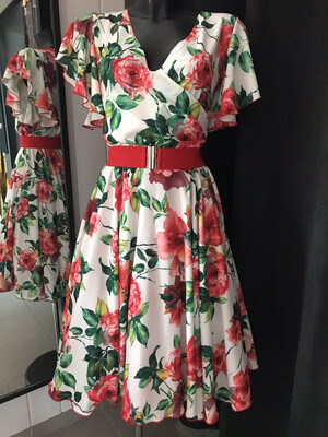 Romantic Roses🌹White