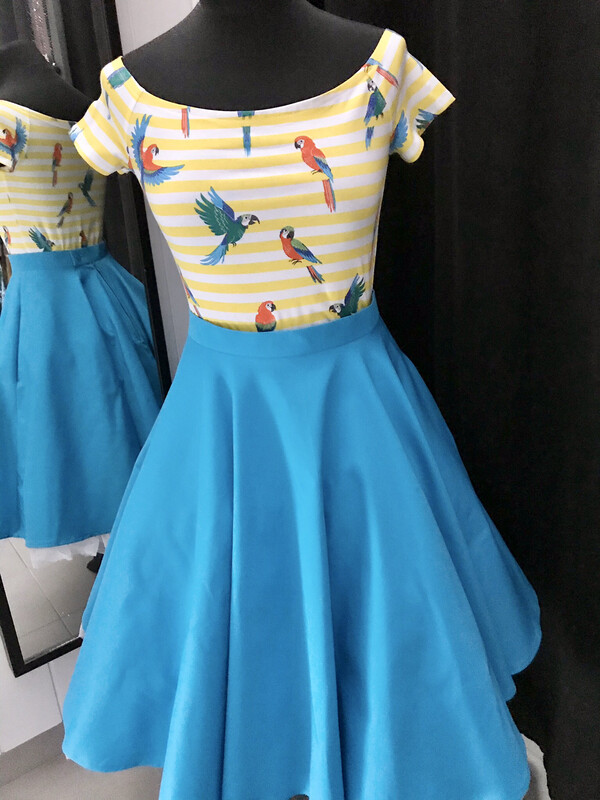 Klokrok in turquoise