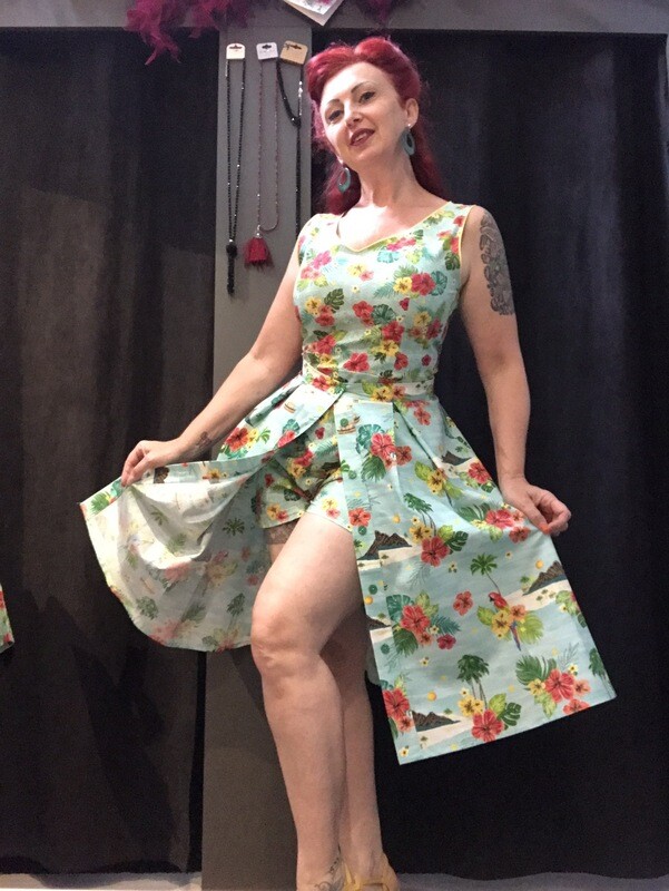 Button Skirt Hibiscus 🌺 Mint green