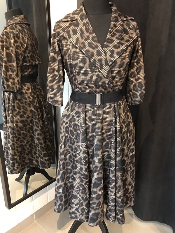 Prince de Galles/ Leopard Prince de Galles/ Leopard