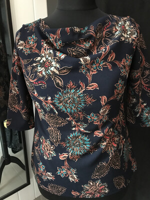Top Flower Scuba Crêpe Dark Blue Top Flower Scuba Crêpe Dark Blue