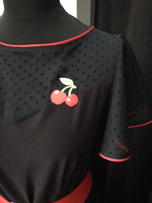 Black Cherry 🍒 Black Cherry 🍒