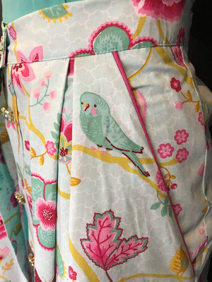 Button Skirt Parrot 🦜