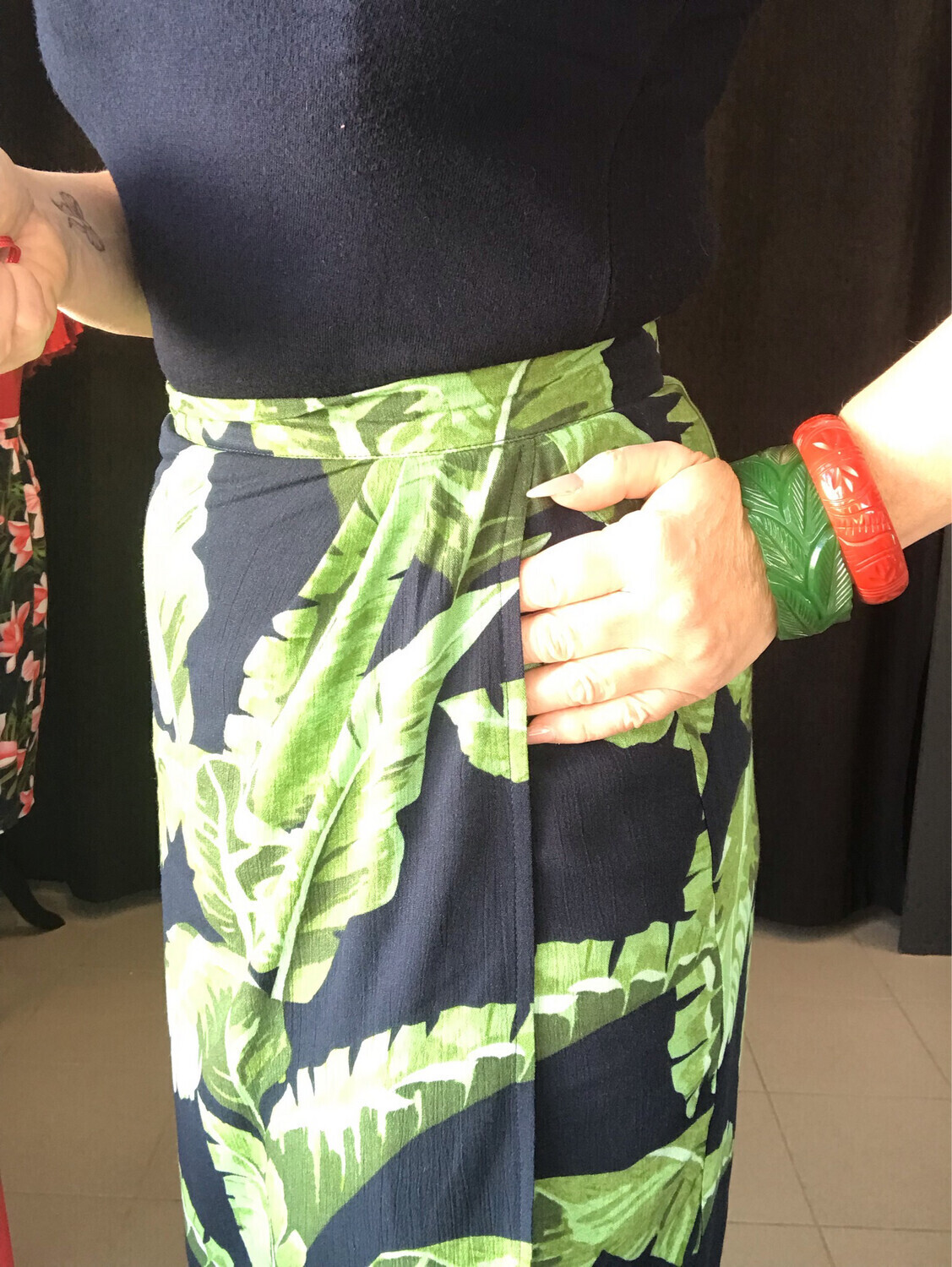 Sarong in Viscose Sarong in Viscose, Print: Green Leaves