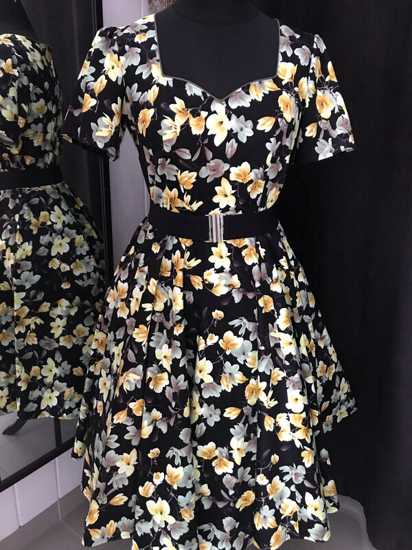 Yellow & Pink Flowers Yellow & Pink Flowers