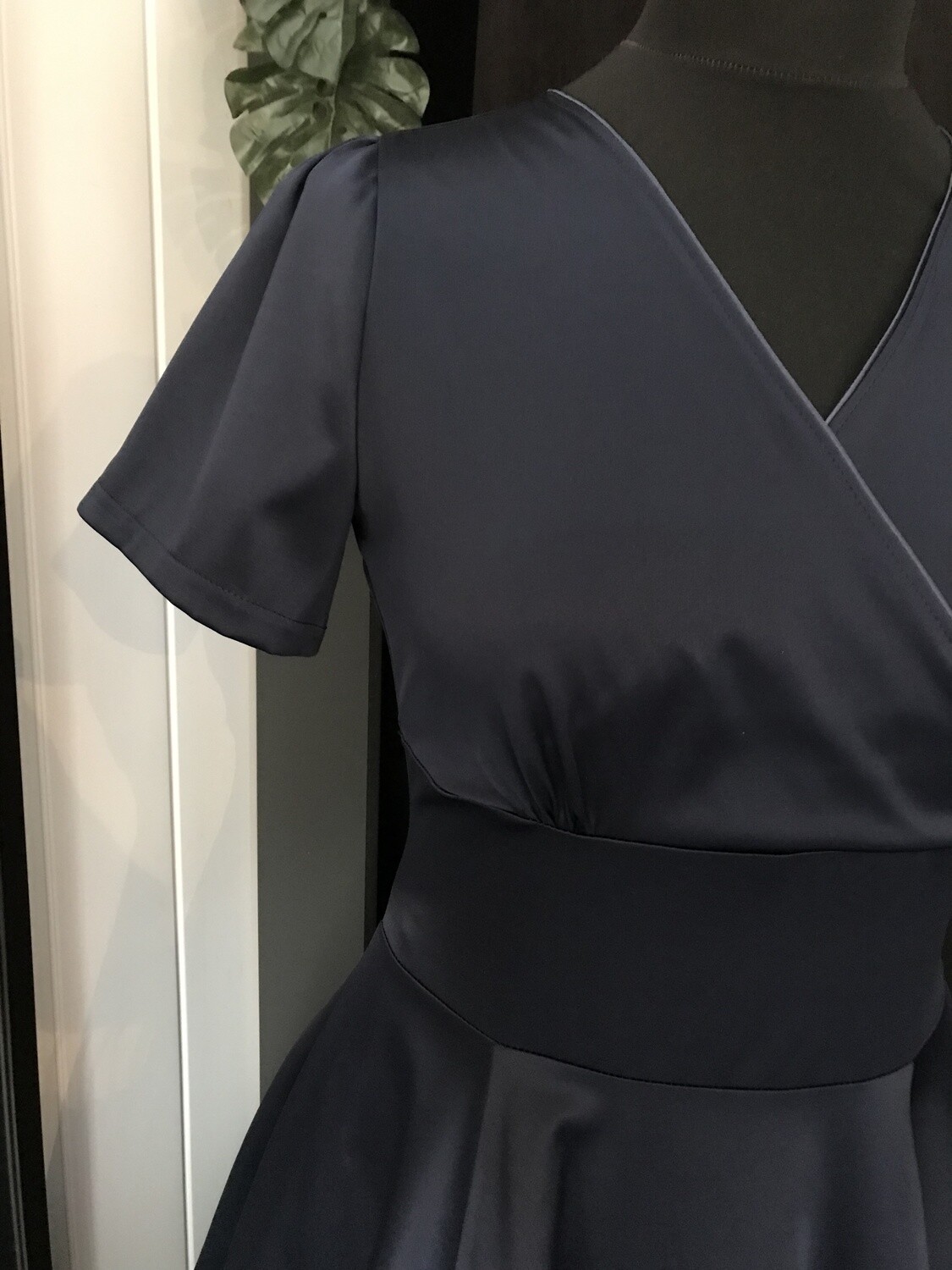 Classic beauty Classic beauty, Kleur: Donkerblauw