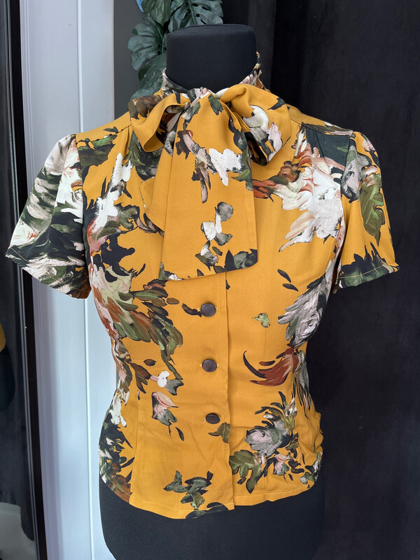 Bow Wow Floral Ocher