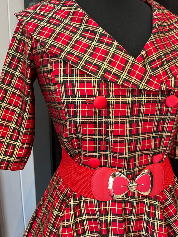 Tartan Dress 🤶🏼