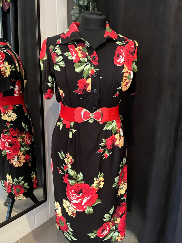 Pleats Please! Roses