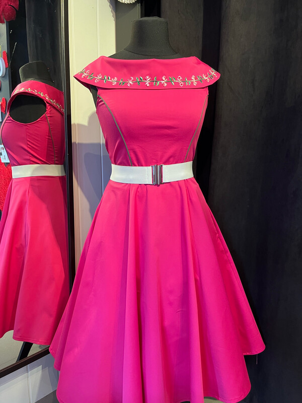 Pink collar