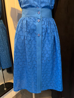 Embroidery skirt