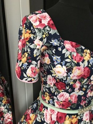 Romantische bloemenjurk