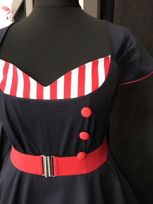 Sassy and tailored Donkerblauw/rood