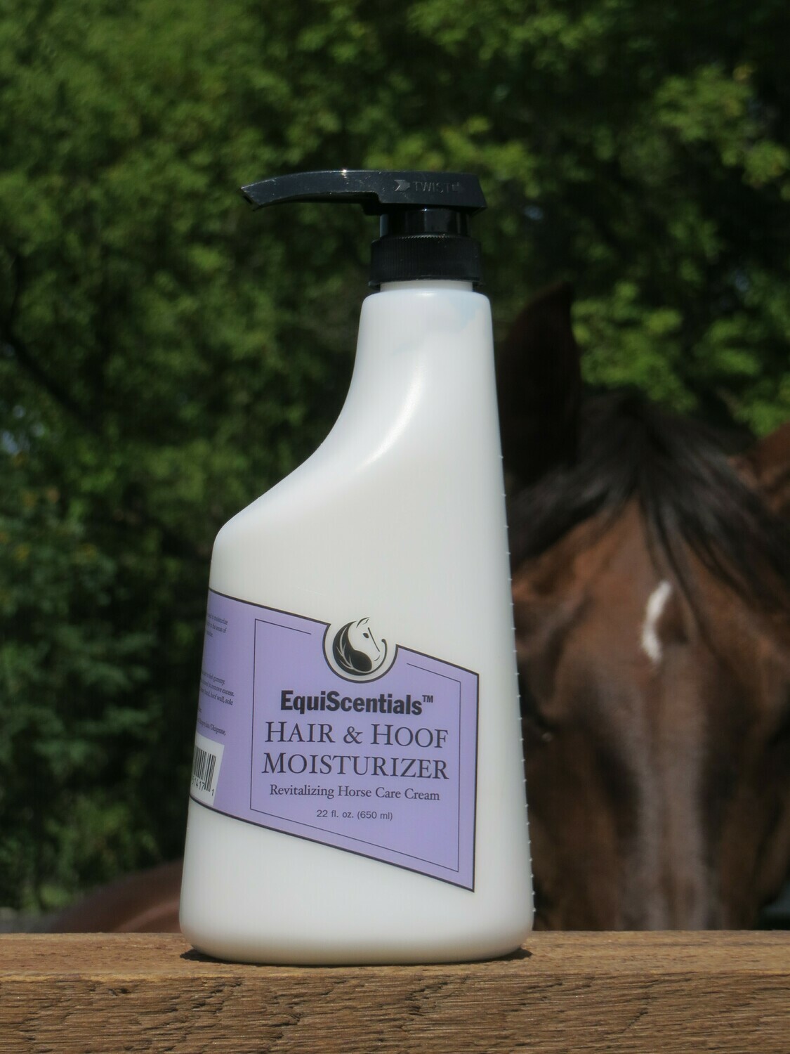 EquiScentials Hair and Hoof Moisturiser - Helps Dry Damaged Hooves and Coat