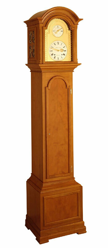 Longcase organ clock with 17 pipes Longcase organ clock with 17 pipes