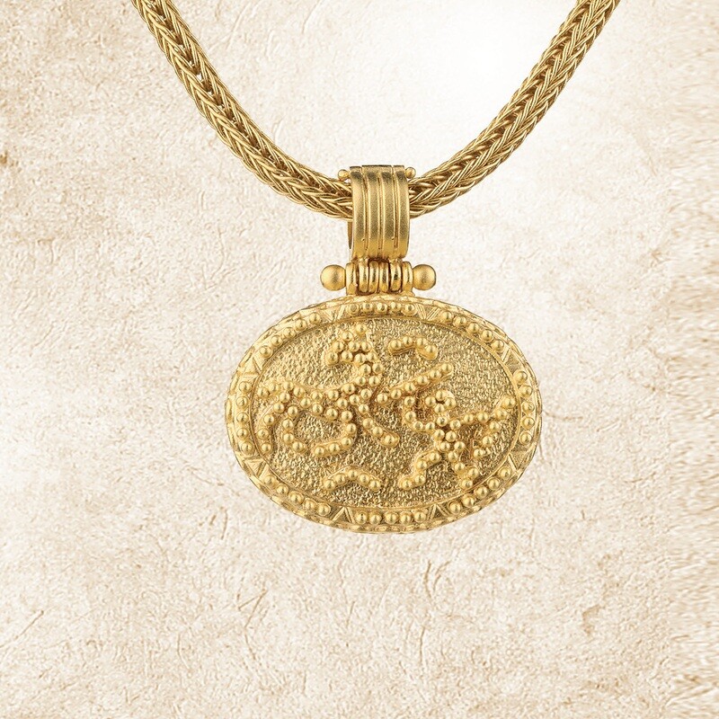 Oval Etruscan Pendant 18KT Yellow Gold Oval Etruscan Pendant 18KT Yellow Gold
