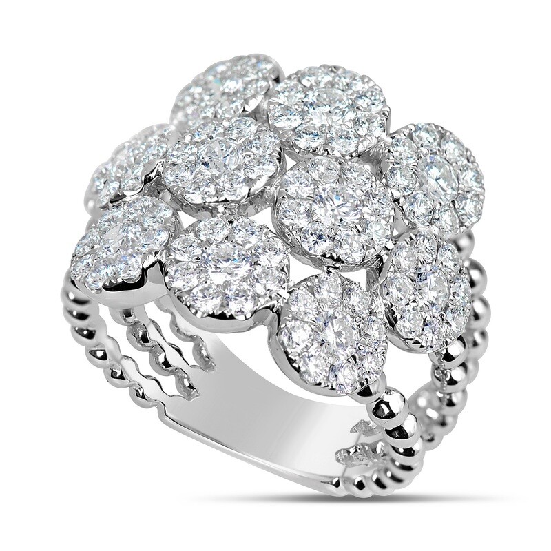 18K DIAMOND CLUSTER RING
