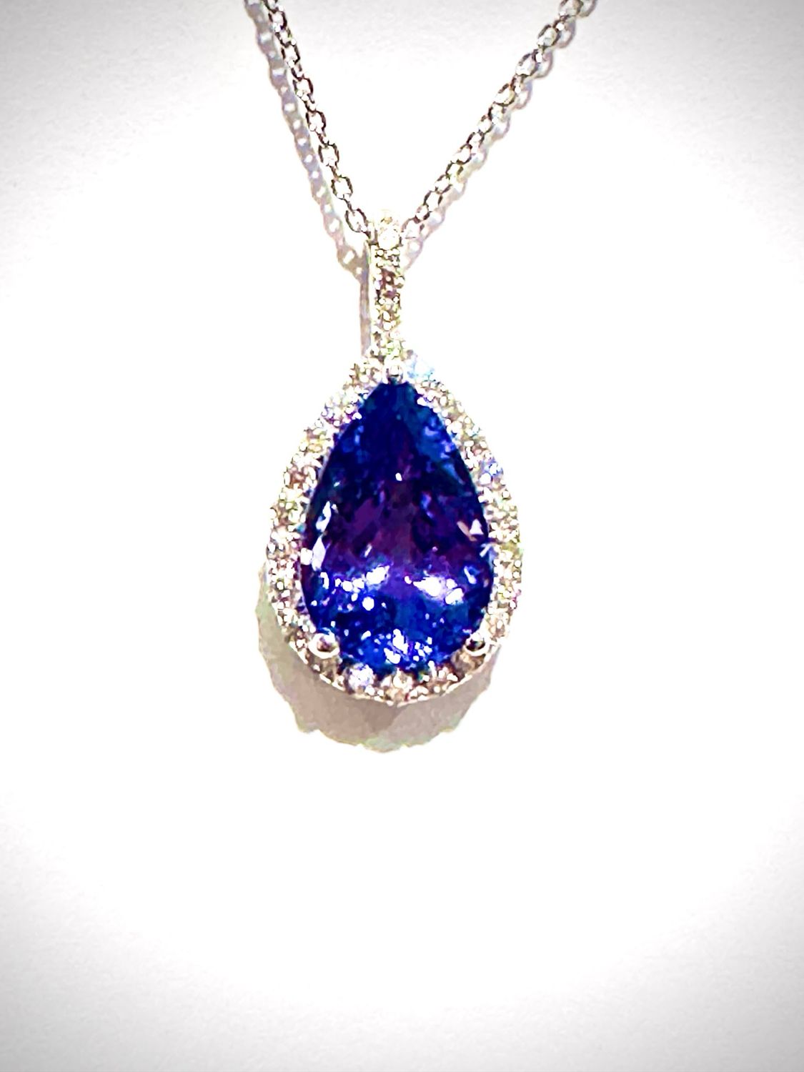 Tanzanite pendant