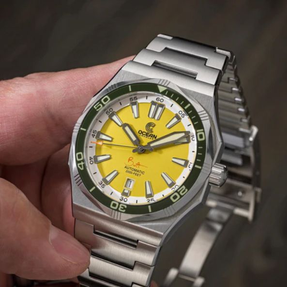 Ocean Crawler Bolt Yellow