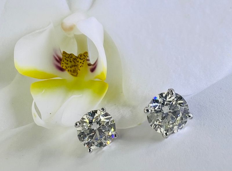 3.40ctw Round Brilliant Cut 14KT White Gold Diamond Stud Earrings